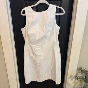 St. Tropez West Women’s 12 White Sleeveless  Sheath Dress NWOT